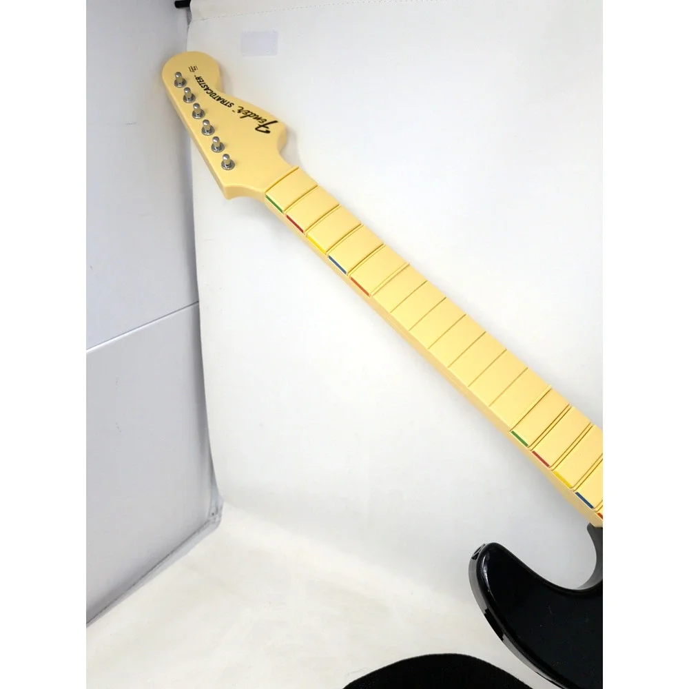 Vtg Rock Band Wii Harmonix Guitar Hero Fender Stratocaster Model 19091 NO DONGLE